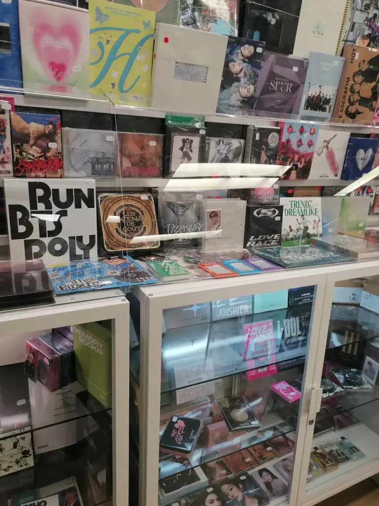 CD KPOP